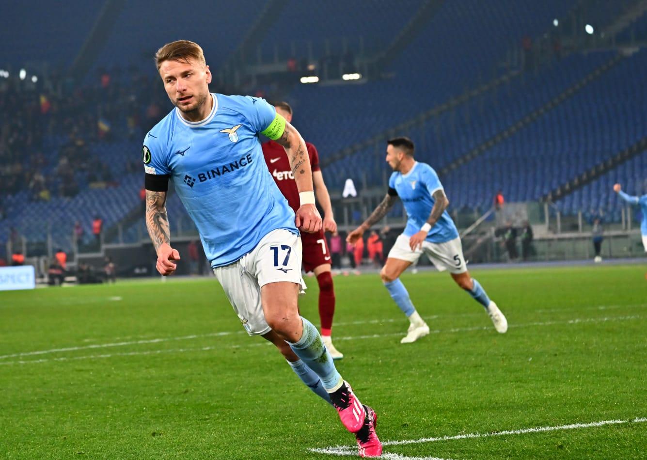 Sarri trema: Immobile, è ancora allarme. “Oggi accertamenti al flessore, rischio lesione”