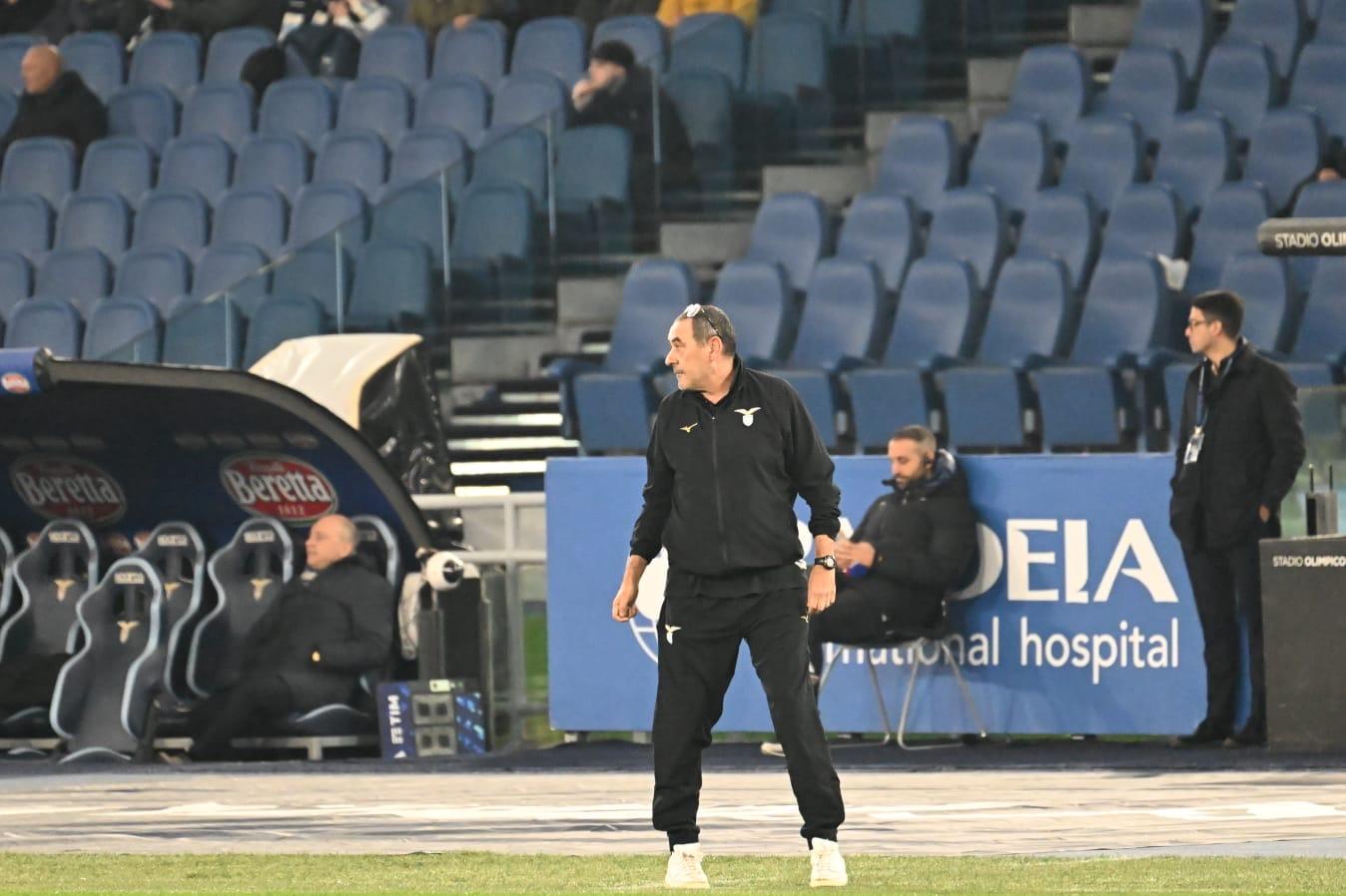 Sarri in conferenza: “Messaggio importante della rosa, ma i vecchi devono tornare. Mercato? Chiederò una mezzala…” (AUDIO)