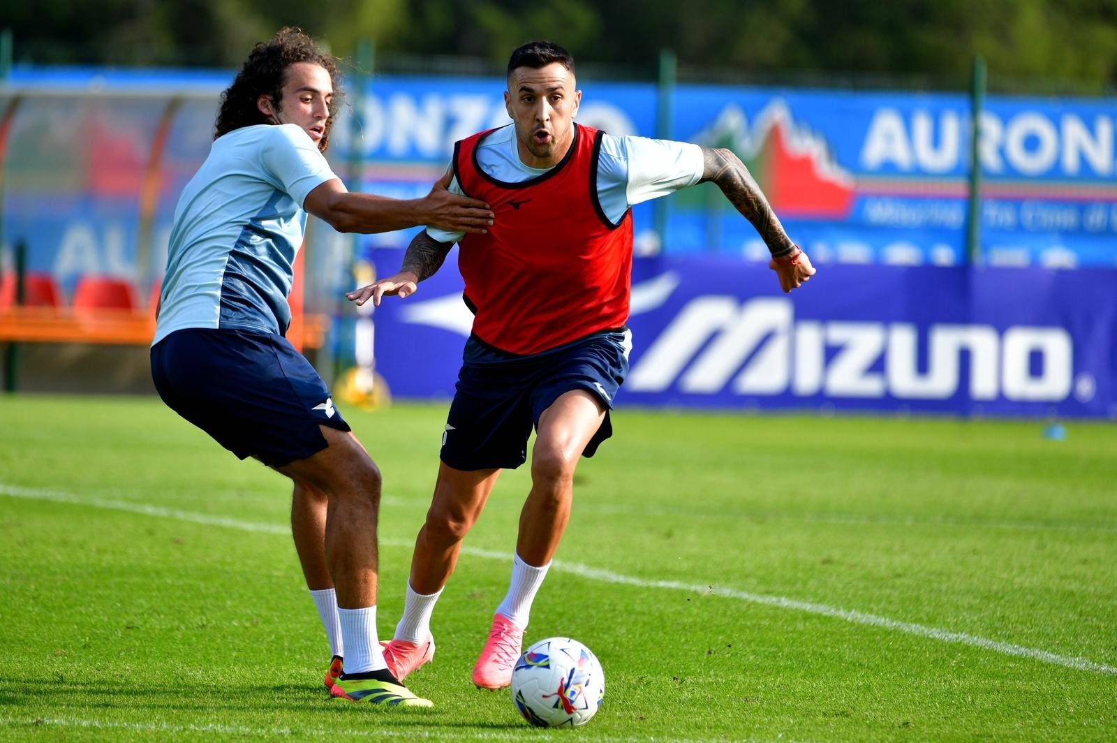 Lazio, l’ora di Vecino. Guendo ancora dolorante