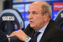 Lazio, Fabiani: “Migliori incedibili, per noi Rovella resta ma c’è una clausola. Tchaouna ha richieste…”