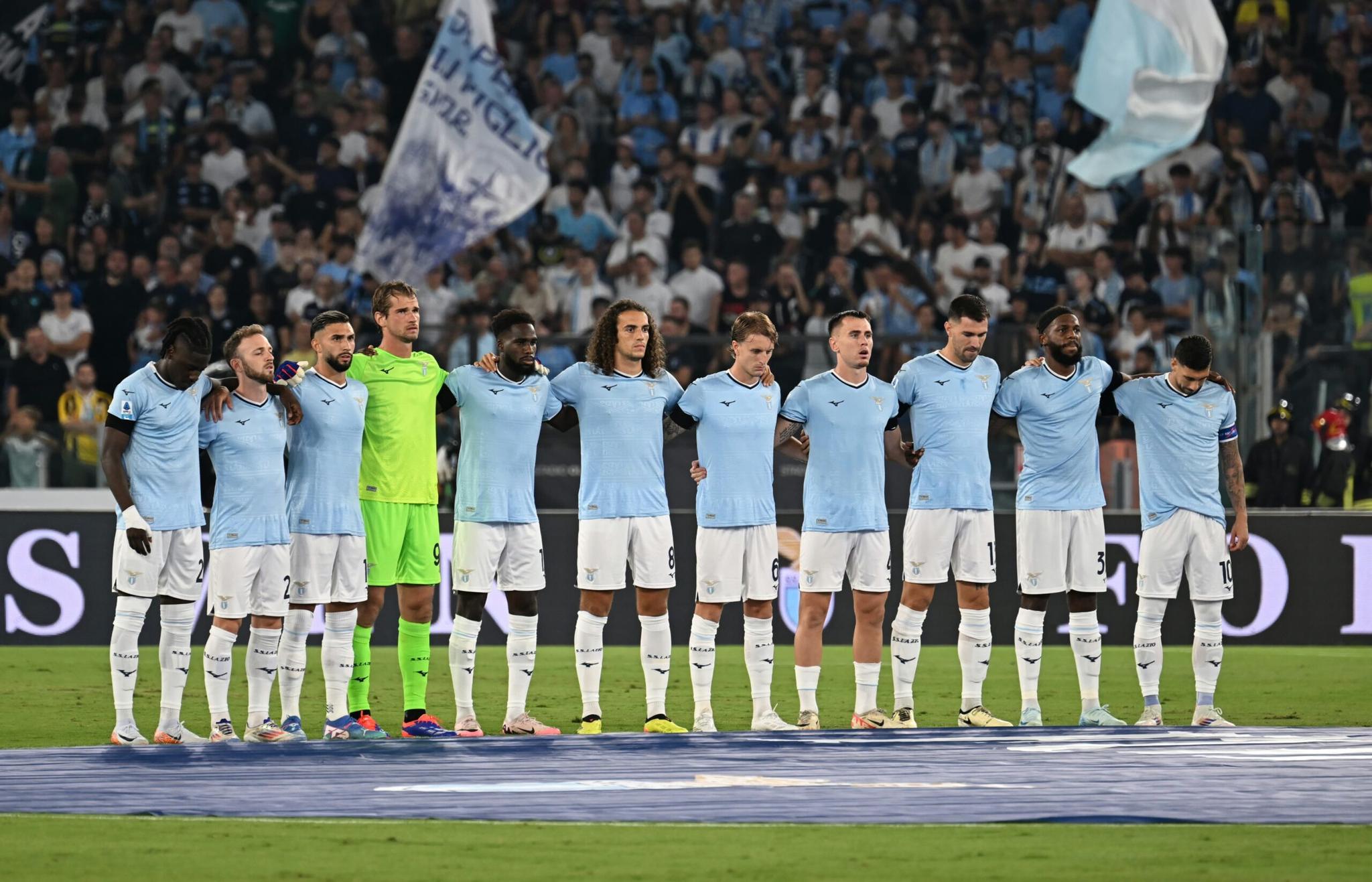Lazio-Hellas, probabili formazioni: Baroni all’attacco, Zanetti in emergenza