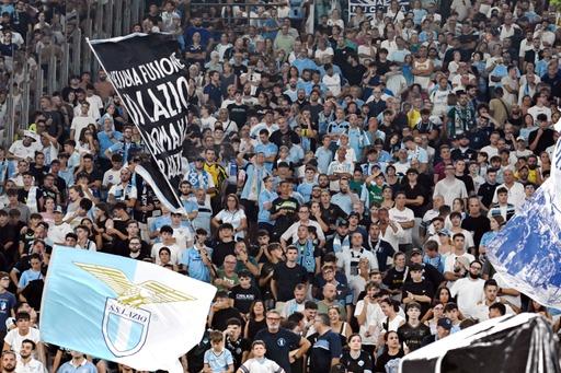 Derby, stop alle prossime tre trasferte di Lazio e Roma