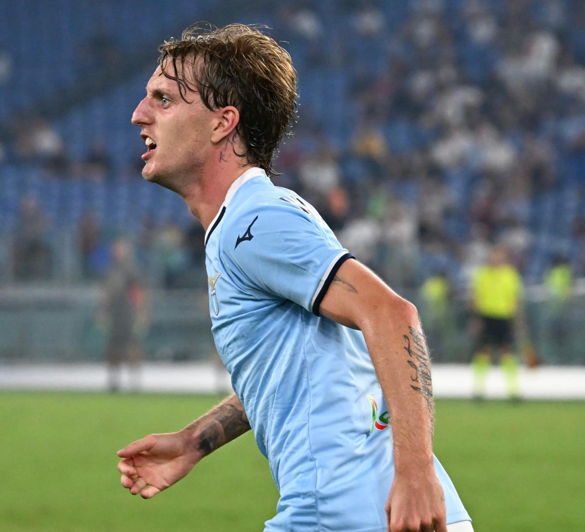 Lazio, Rovella ammonito: salta il Napoli. Emergenza totale a metà campo