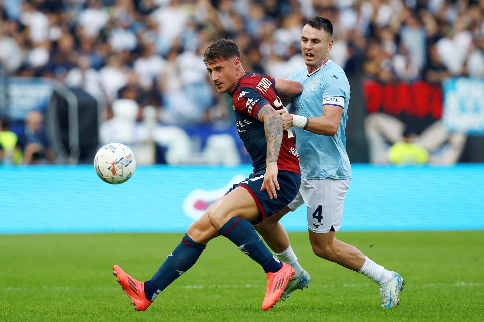 Lazio, in attacco tutto su Pinamonti: l’offerta al Sassuolo