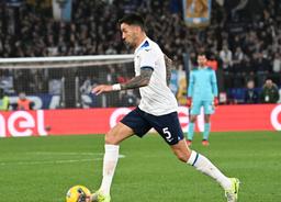 Lazio, scatto a sorpresa: Vecino al rinnovo
