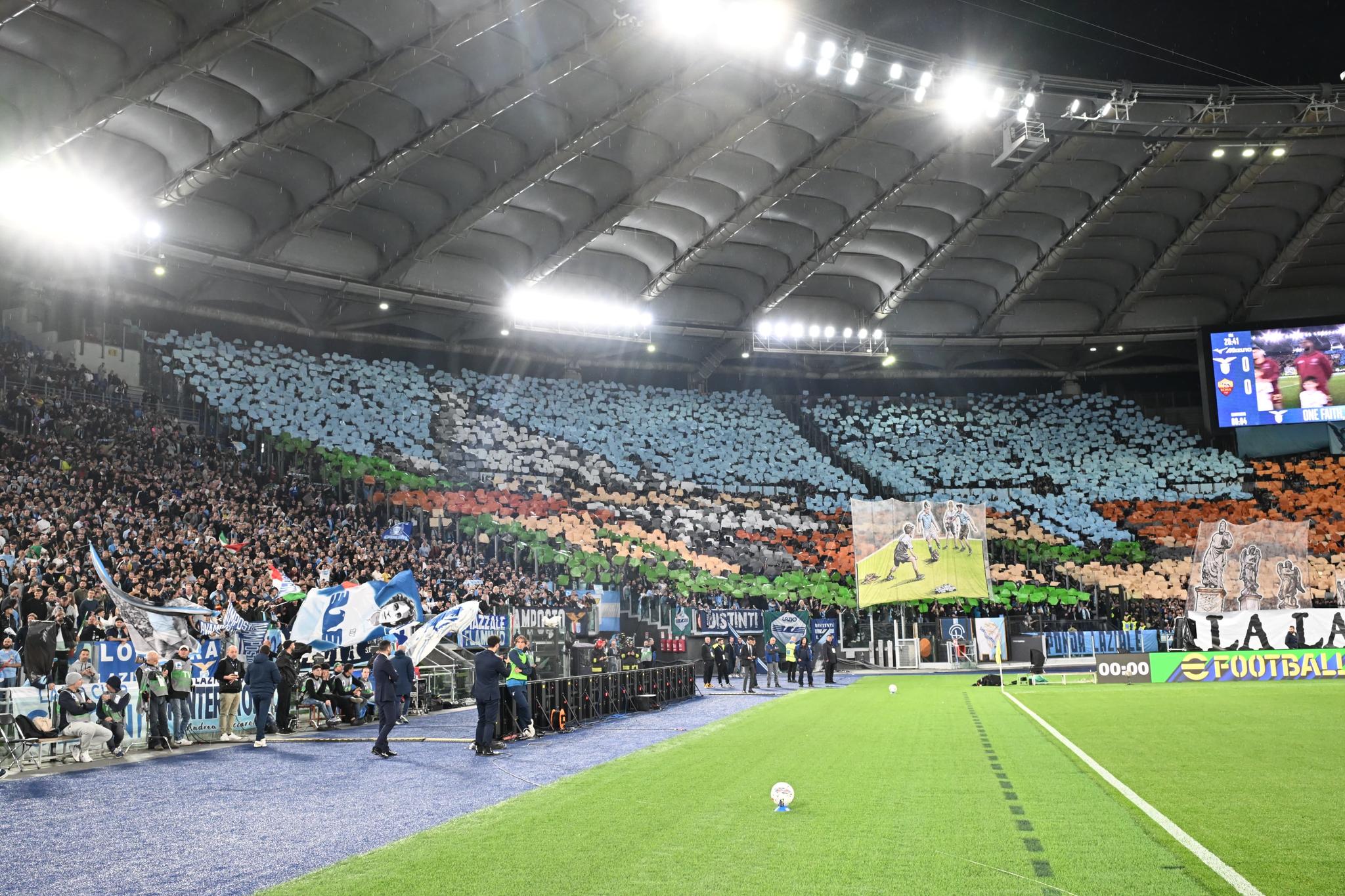 Lazio-Roma, le formazioni ufficiali: cambio in difesa e sulla trequarti per Baroni