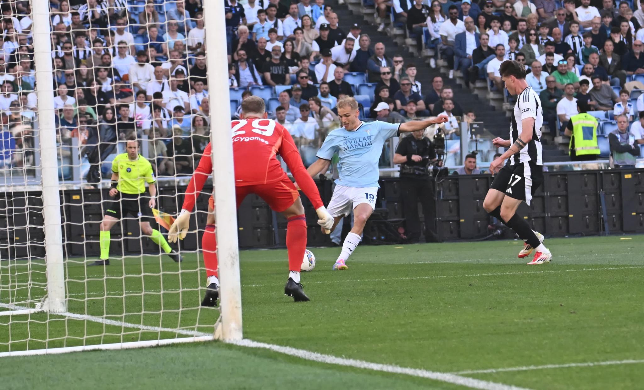‘NMM’ – Stendardo: “Ottima prova contro la Juve. Isaksen? Non la sua miglior partita. I numeri in casa sono un problema, ma…” (AUDIO)