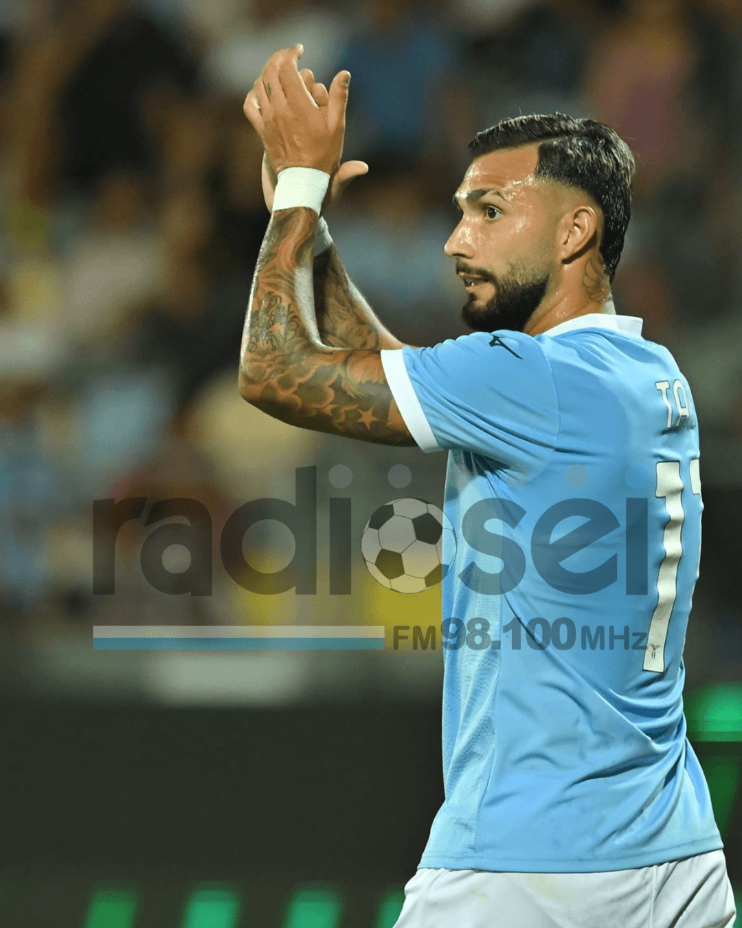 Lazio, tempo scaduto per Taty: ora Sarri vuole segnali concreti. E arriva la multa per il rosso
