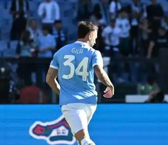 Lazio, il punto sui calciatori sostituiti a Pisa: virus intestinale per Gila, ottimismo Basic