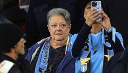 ‘QUELLI CHE…’ – Paratore (madre Meloni): “Vi racconto come nasce la mia lazialità. Che scontri con Giorgia su Lazio e Roma!”