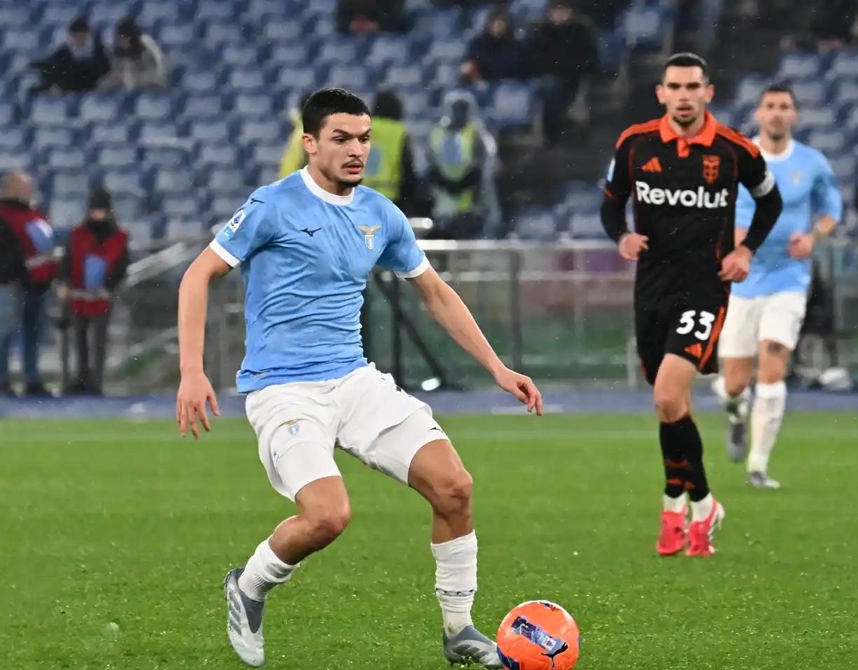 Verso Udinese-Lazio, Belahyane vice Rovella. Ok Tavares