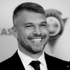 Bojinov: “Tifo Italia. Il calcio mondiale non produce più campioni”