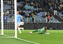 ‘QUELLI CHE…’ – Mirra: “Non credo la Lazio avrà problemi contro il Parma. Isaksen ok anche per il futuro, ma servono…” (AUDIO)