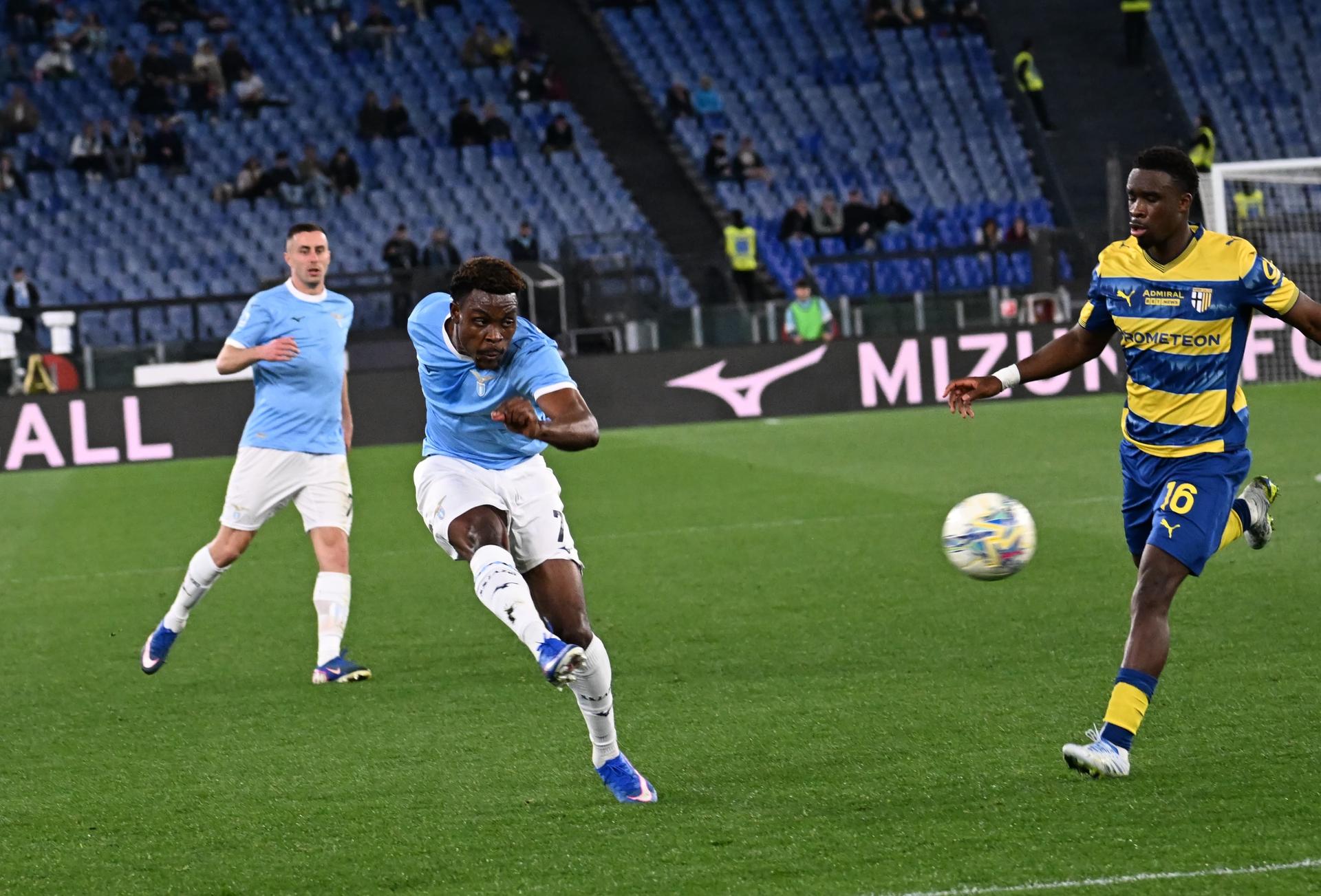 Lazio-Udinese, Sarri cambia: torna Dele. Rebus fasce, favoriti Pellegrini e Lazzari