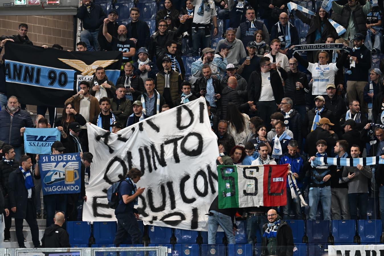 ‘NMM’ – Lazio, Agostinelli: “Appelli, vittorie e mercato, nulla potrà più ricollegare i tifosi alla società. Le parole di Fabiani…” (AUDIO)