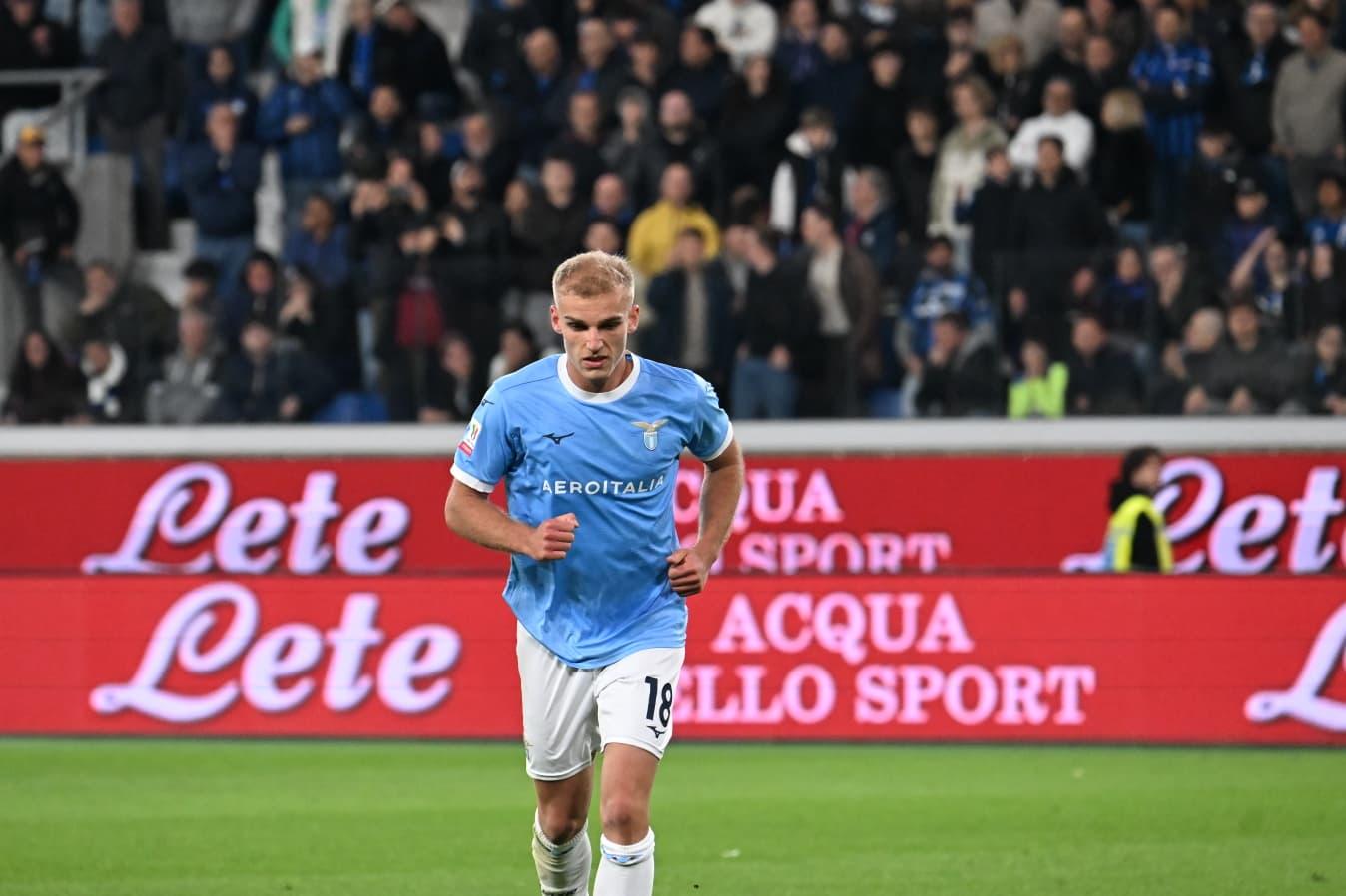 Lazio, Isaksen e il mancato ingresso contro il Pisa: il motivo