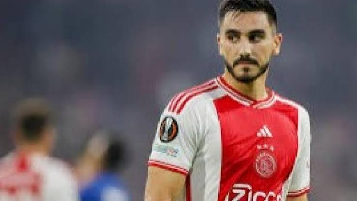 Lazio, ecco il difensore: accordo con l’Ajax per Sutalo