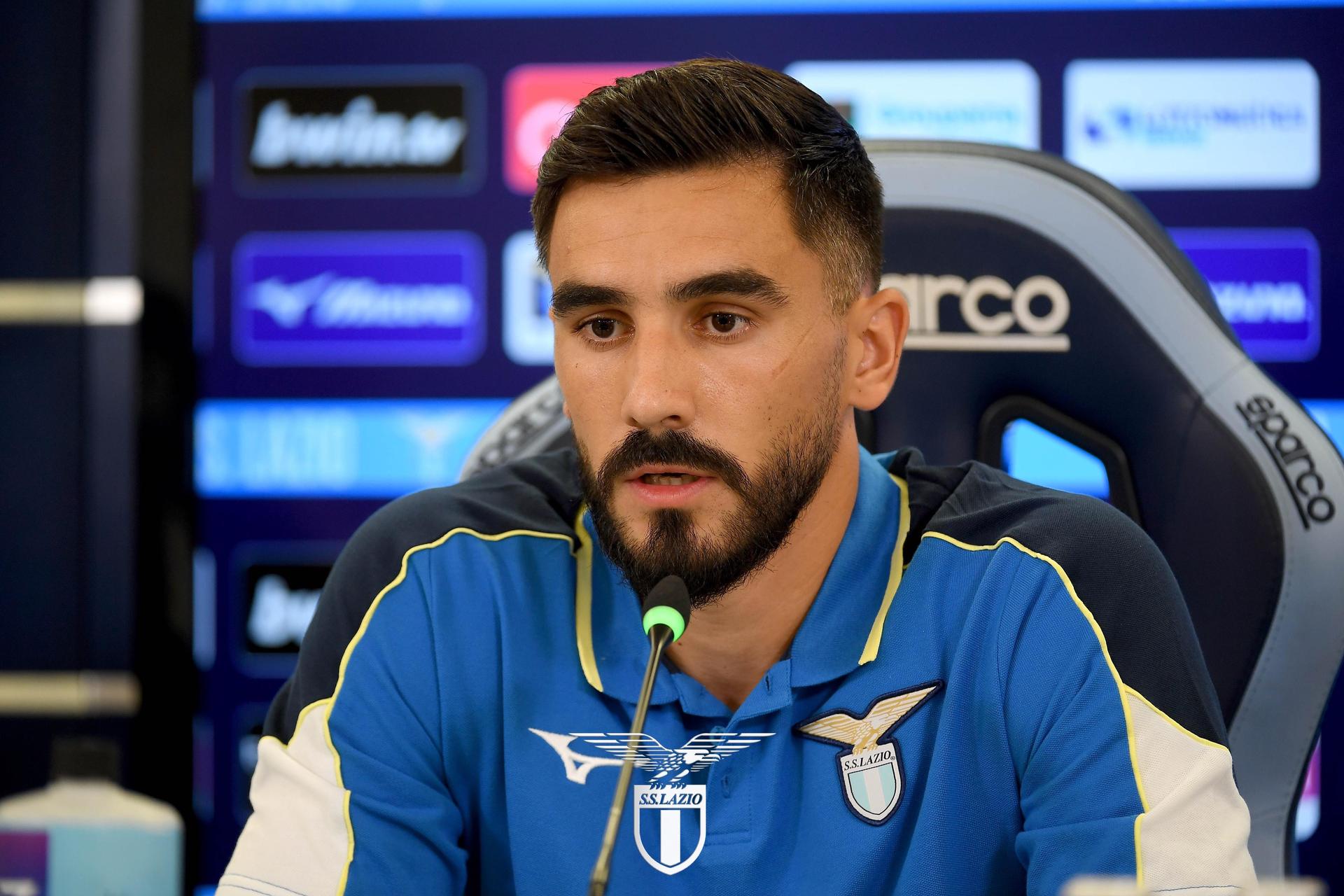 Lazio, presentazione Sutalo: “Essere qui una grande occasione. Taylor? Ecco cosa mi ha detto” (AUDIO)