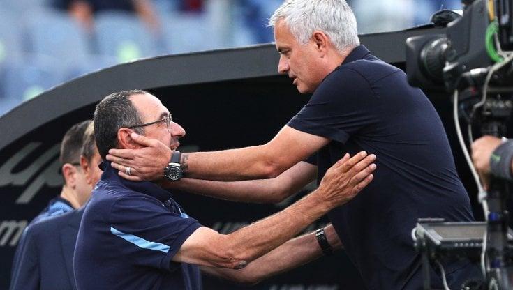 Roma, confermati i due turni a Mourinho: addio derby
