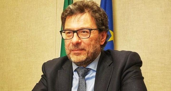 Rateizzazione versamenti sospesi, Giorgetti: “Niente norme ad hoc per le società”