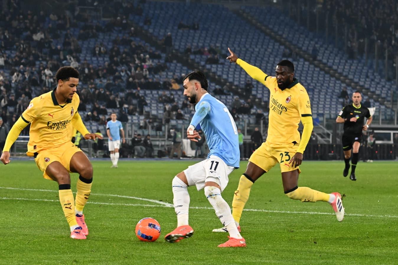 ‘QUELLI CHE…’ – Cardone: “Lazio, ridimensionamento nei fatti e saldo zero abitudine. Sarri ha tre priorità, Taty piace in Premier” (AUDIO)