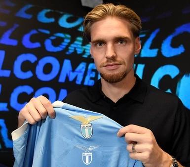 UFFICIALE – Taylor è un nuovo centrocampista della Lazio: la nota del club (VIDEO)